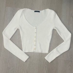Brandy Melville Sweater